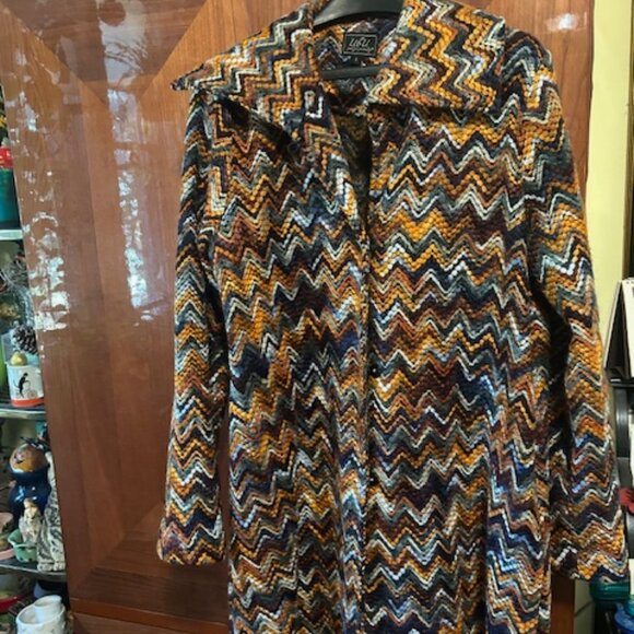 UBU coat - Picture 1 of 4